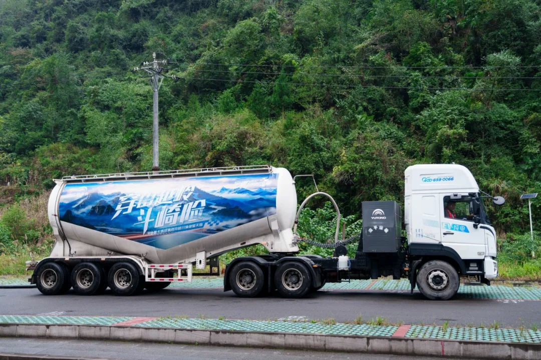 四序度“开门红”，，，，，，letou国际米兰官网新能源商用车10月效果单来了！