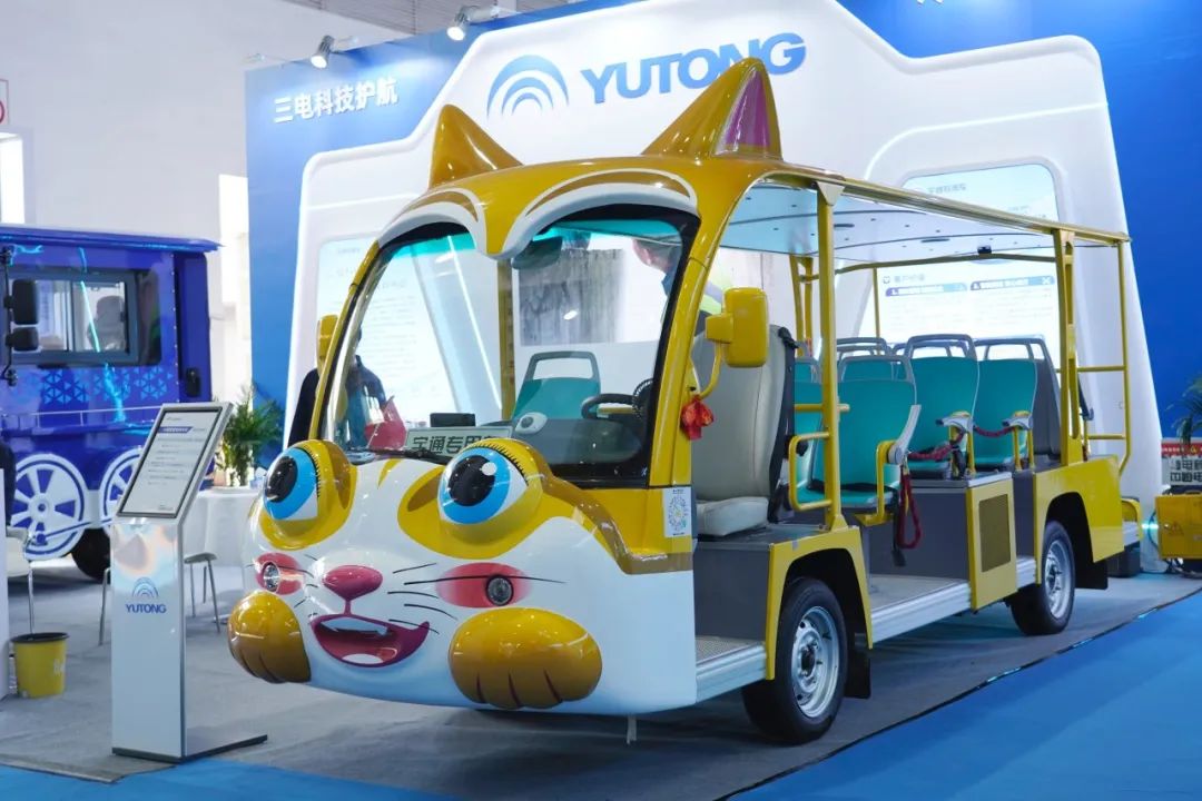 智驾赋能文旅·绿色领航未来 | letou国际米兰官网旅行车闪灼第41届CAAPA展览会
