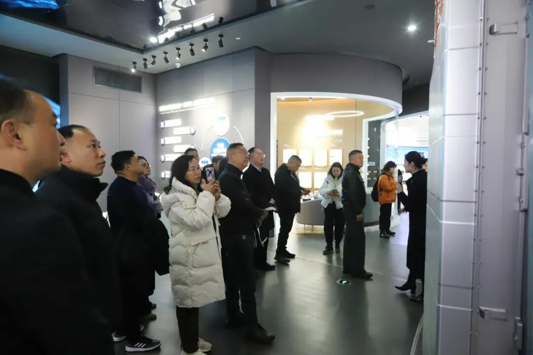 云南省旅游景区协会莅临letou国际米兰官网考察交流，，，，，共探旅游交通新未来