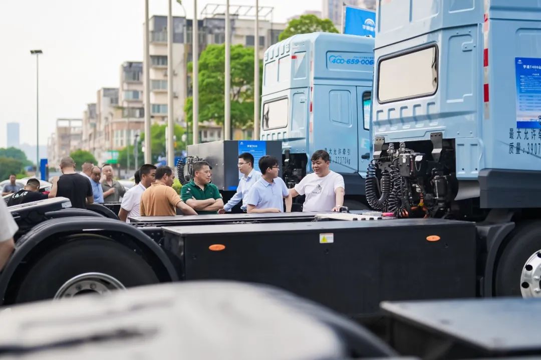 跑赢每一度 | 客户实证“年省18万”，，，，，，，letou国际米兰官网重卡T系列2025款长沙上市获热捧