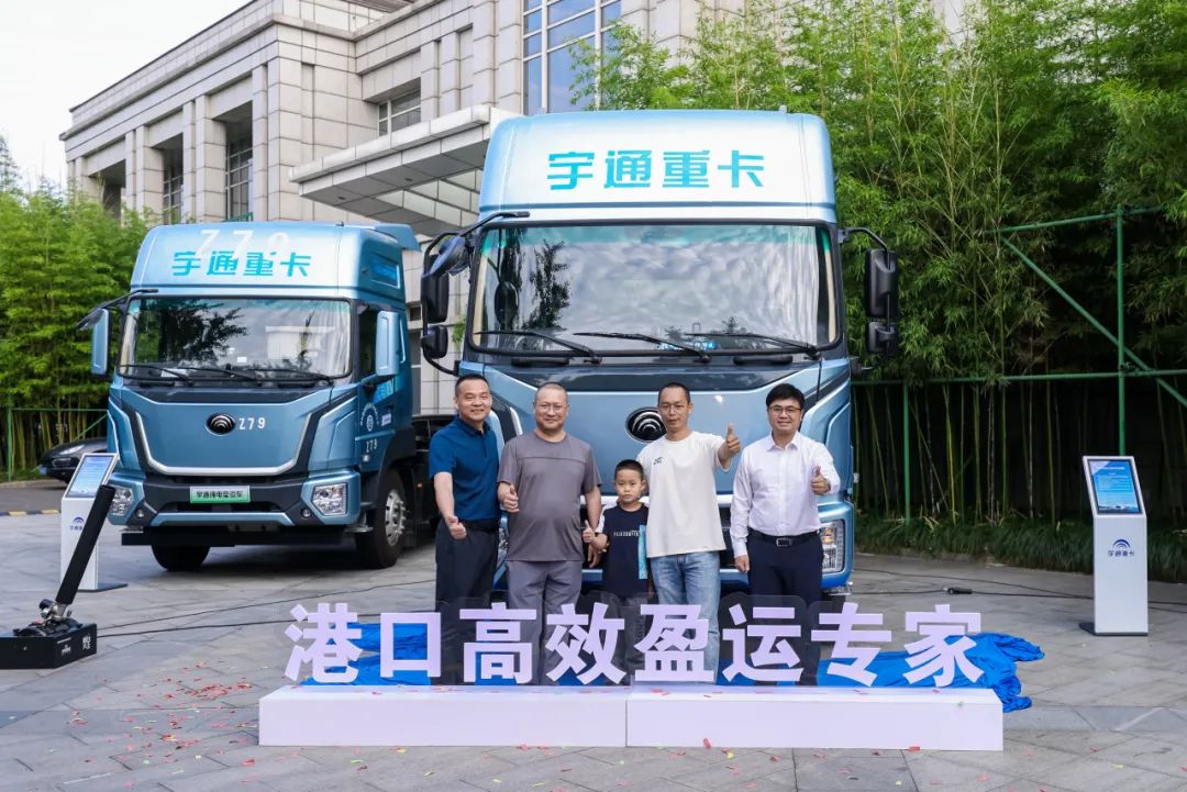 6大焦点价值，，，，，，破解口岸场景痛点，，，，，，letou国际米兰官网重卡T系列口岸版牵引车宁波上市