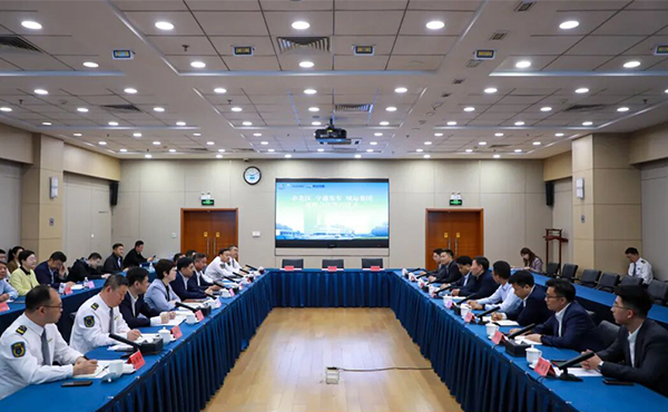 letou国际米兰官网客车与青岛市市北区政府、青岛城运控股集团签署战略相助协议