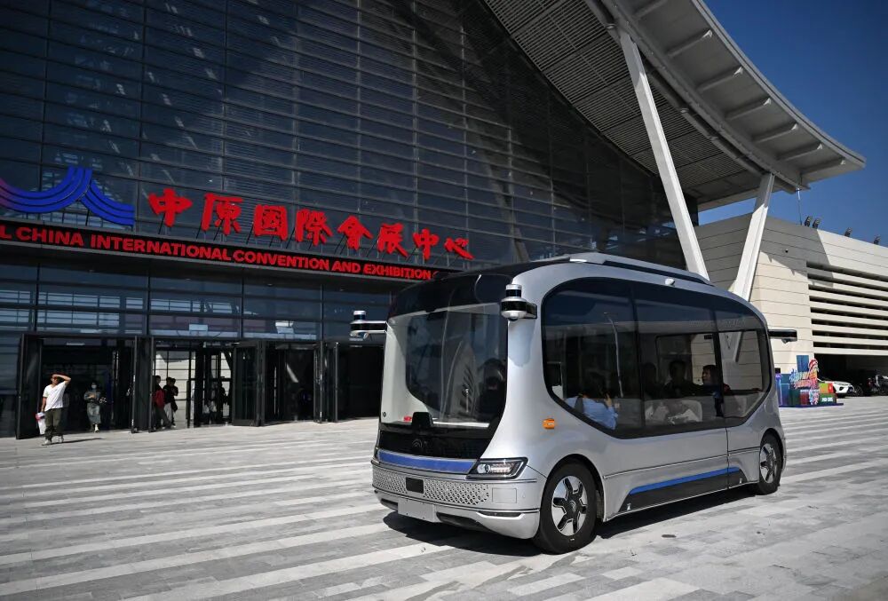 这里的客车，，，，，何以驶向全球？？？？？？？？