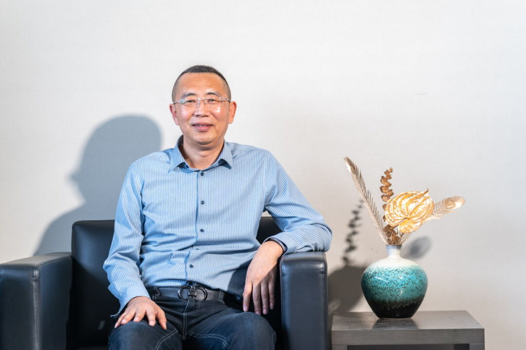 ���ѿ�ɽ��Я��letou���������������ÿ�ɽ������