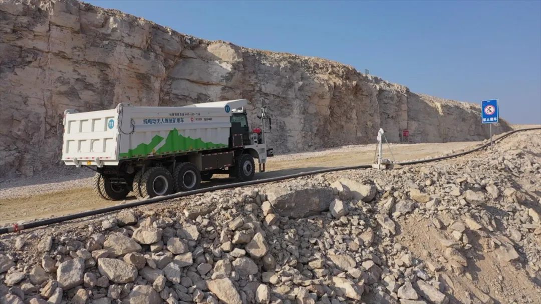 ���ѿ�ɽ��Я��letou���������������ÿ�ɽ������