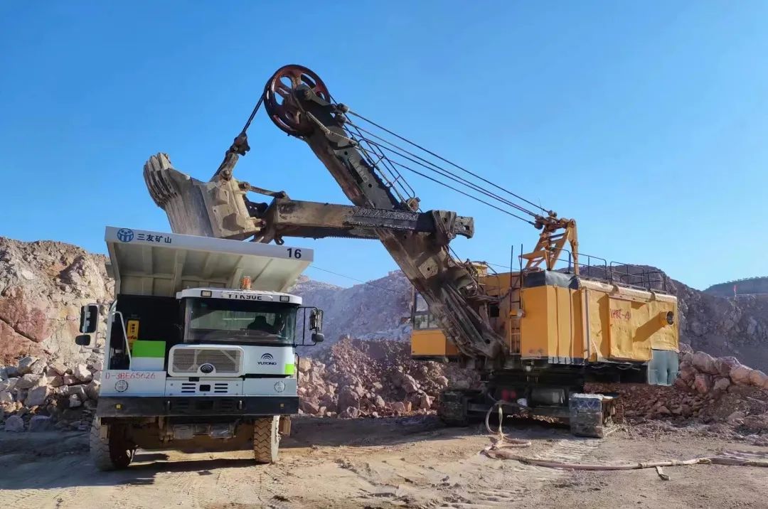 ���ѿ�ɽ��Я��letou���������������ÿ�ɽ������